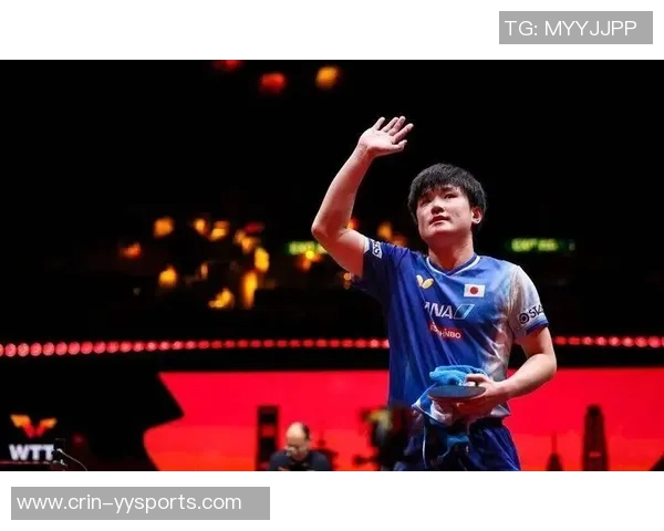 撩起球衣+三度仿照樊振东!张本智和三连胜晋级决赛：距实现许诺只差1胜